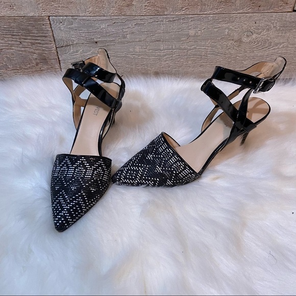 Nine‎ West women’s black pointed toe strappy stiletto heels  in size 7.5 - Picture 1 of 9